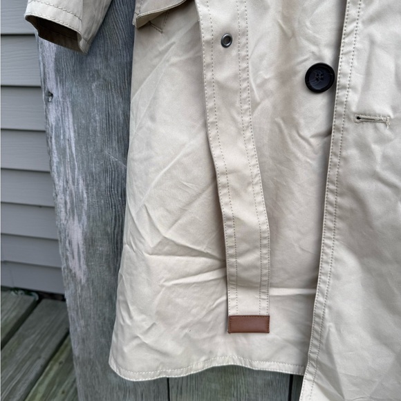 Coach Classic Beige Trench Coat - Picture 5 of 7